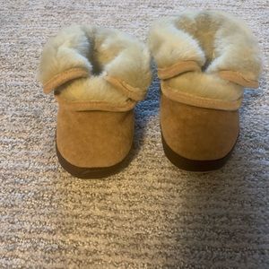 Robeez cozy ankle booties